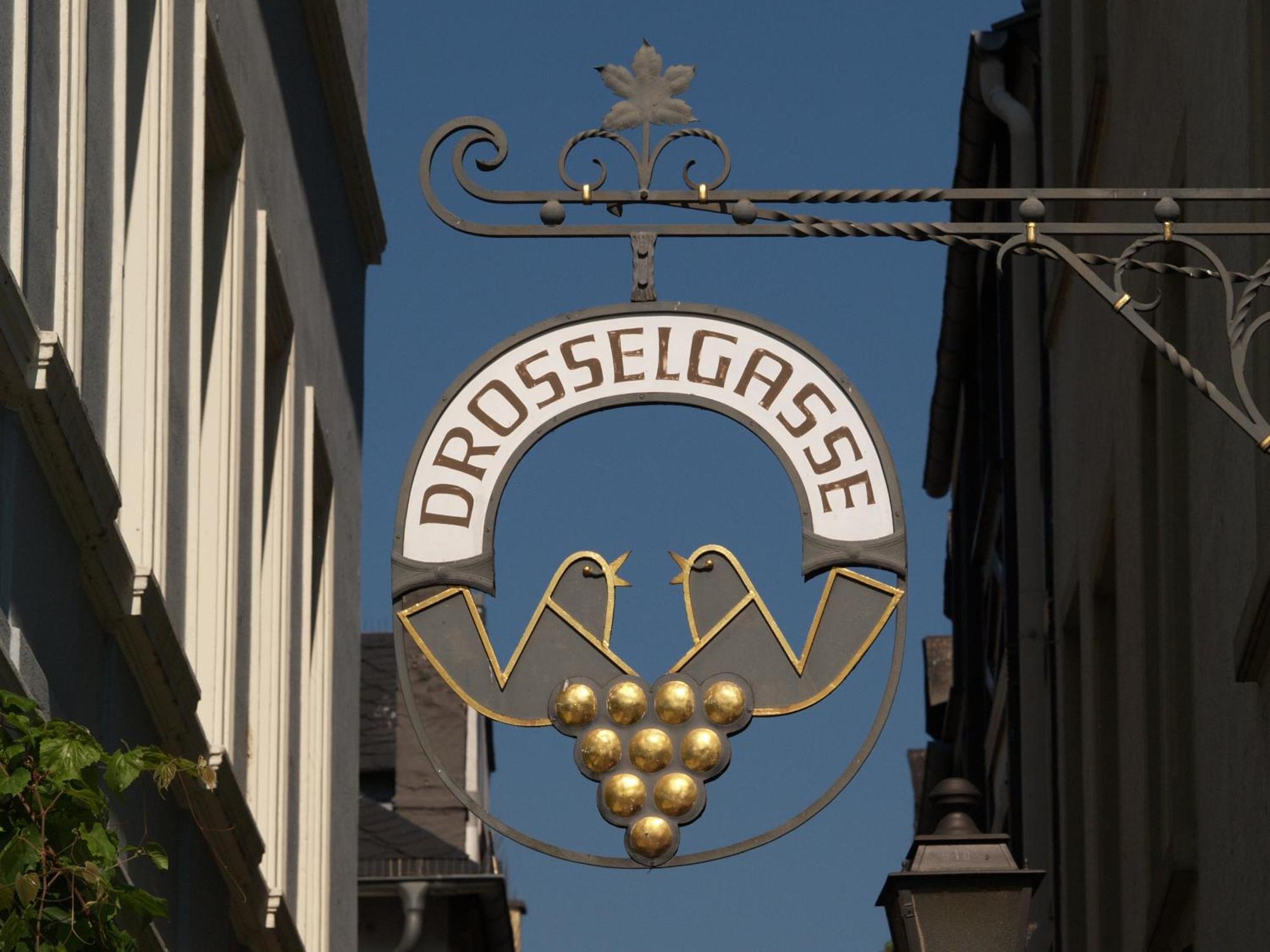 Hotel Trapp Rüdesheim am Rhein Exterior foto